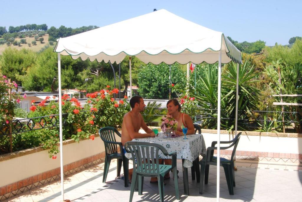 קופרה מריטימה Villaggio Verde Cupra מראה חיצוני תמונה